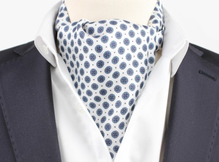 Montecristo 100% silk printed Ascot - Lyseblå